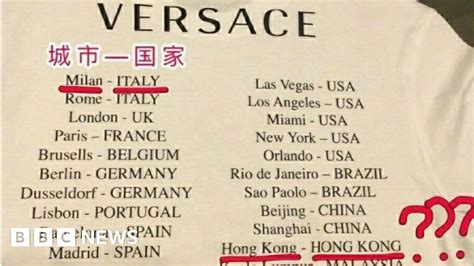 versace magliette cina|Versace apologises after T.